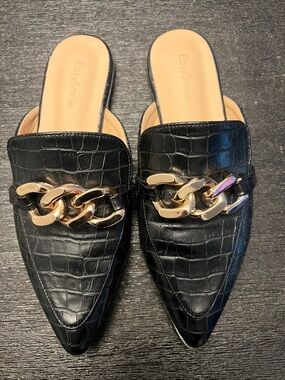 Black Croc-Embossed Pointed Mules with Gold Chain
